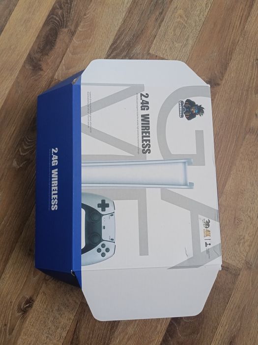 Ігрова приставка до телевізора чи комп'ютера