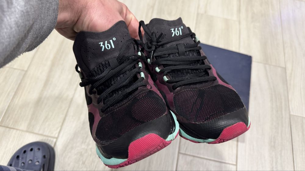 Кросовки чоловічі для бігу або залу, розмір 43