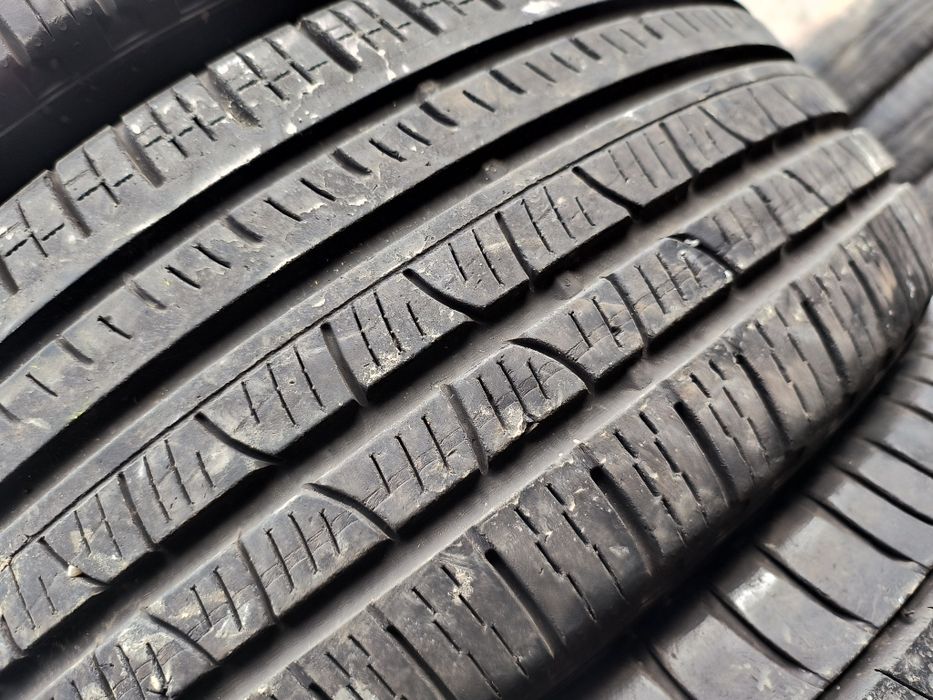 225/55R18 Pirelli Scorpion Verde all season