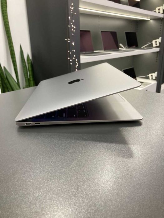 Ноутбук MacBook Air 13” 2019 i5/8/256 ГАРАНТІЯ 84411