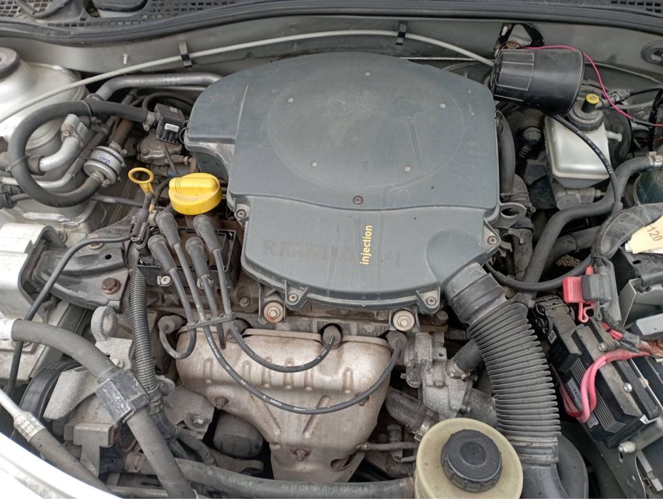 Продам Dacia Logan 1.6