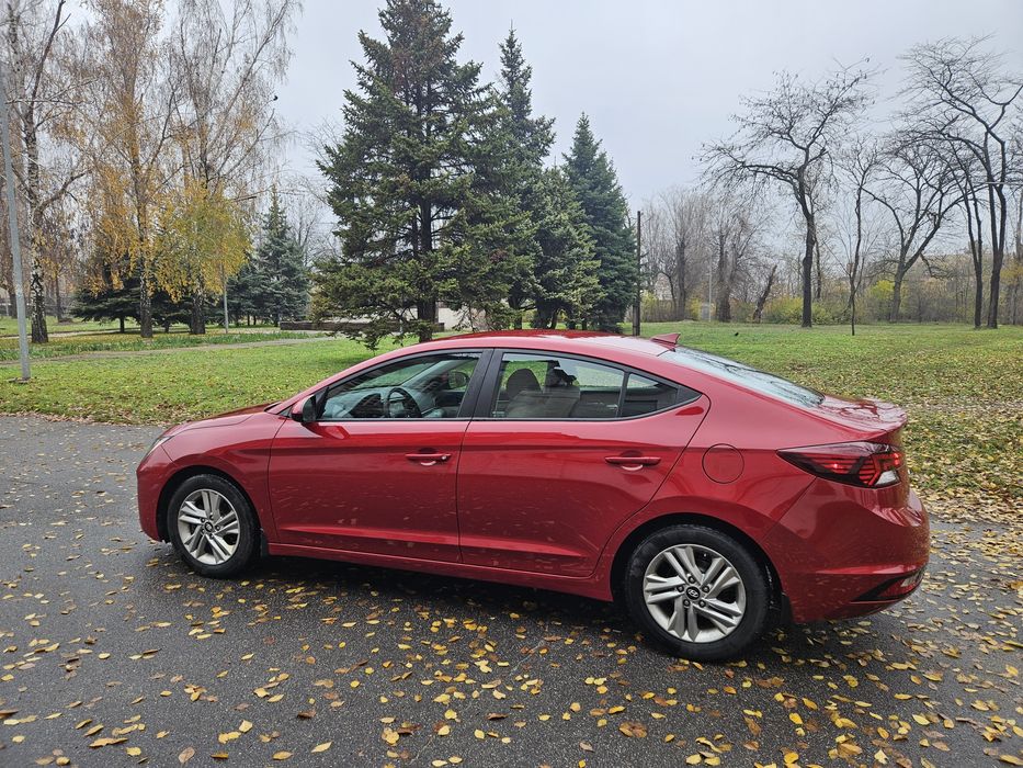 Продам Hyonday Elantra 2.0 Автомат
