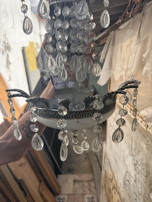 Vendo 2 caderiros antigos em bom estado,
