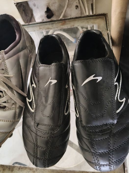 Sapatilhas e chuteiras