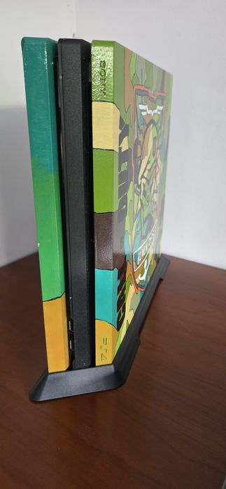 Ps4 Pro 1Tb personalizada