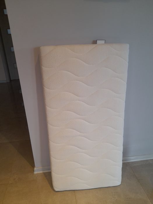 Materac hilding 60x120