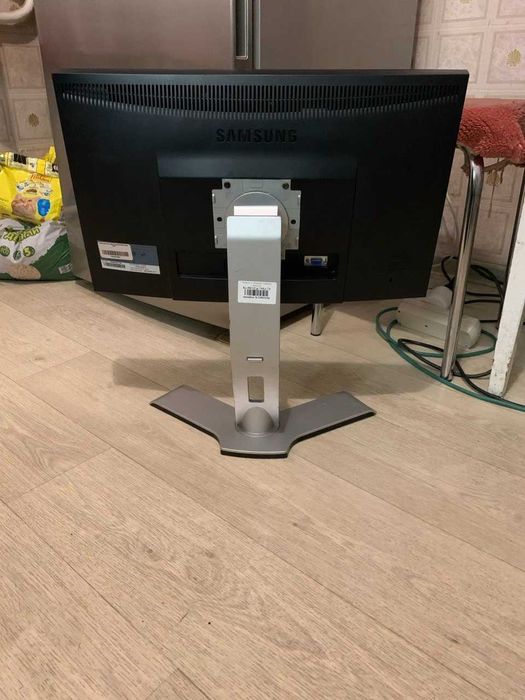 Ножка для монитора (VESA 75x75)