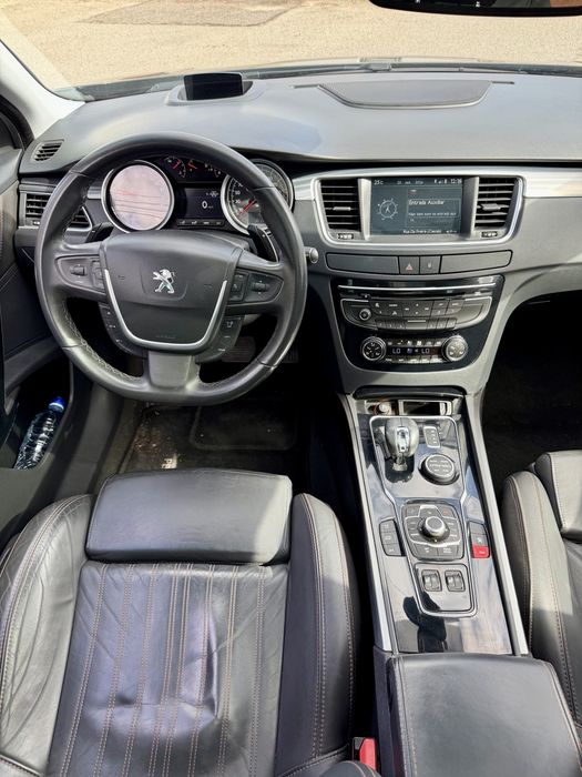 Peugeot 508 RXH 4WD Hybrid4