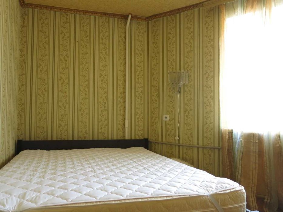 Продам отличную двушку в Центре на улице Пушкинской - всё есть.