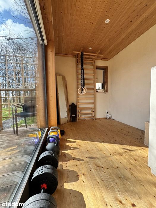 Twój Azyl w Górach Izerskich | 2 Domy, Garaż, Sauna i Gotowy Biznes