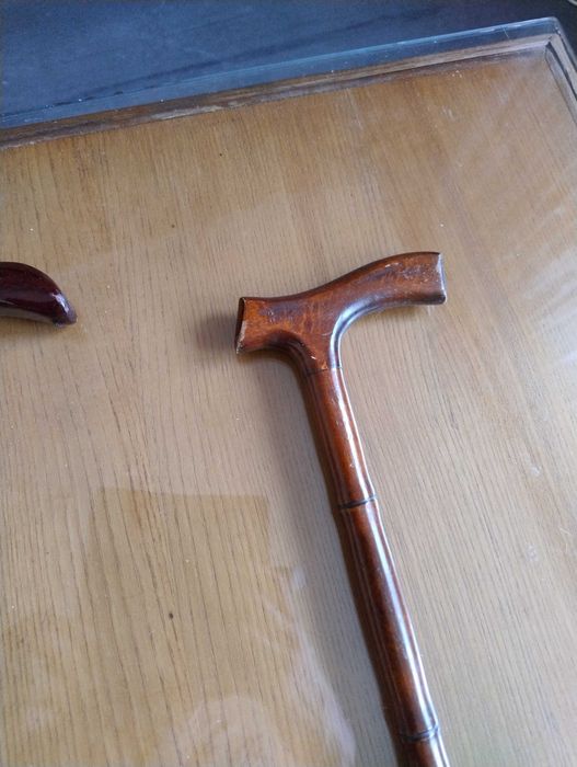 Laska drewniana 2szt