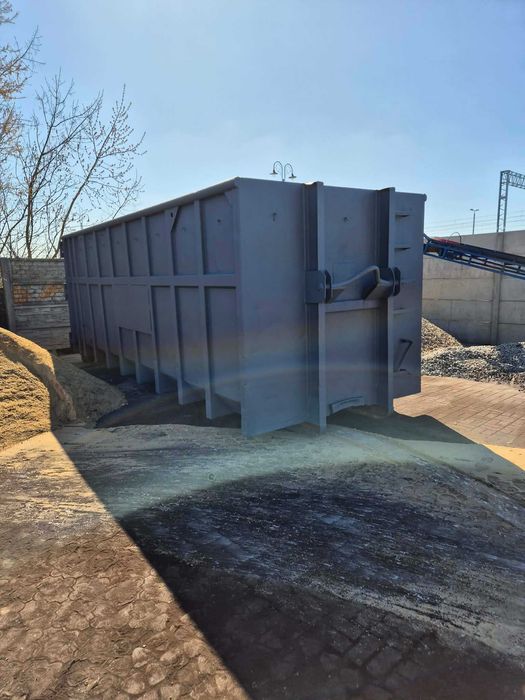 kontener pod hakowca