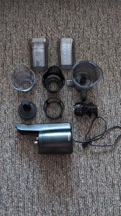 Wyciskarka wolnoobrotowa Silvercrest