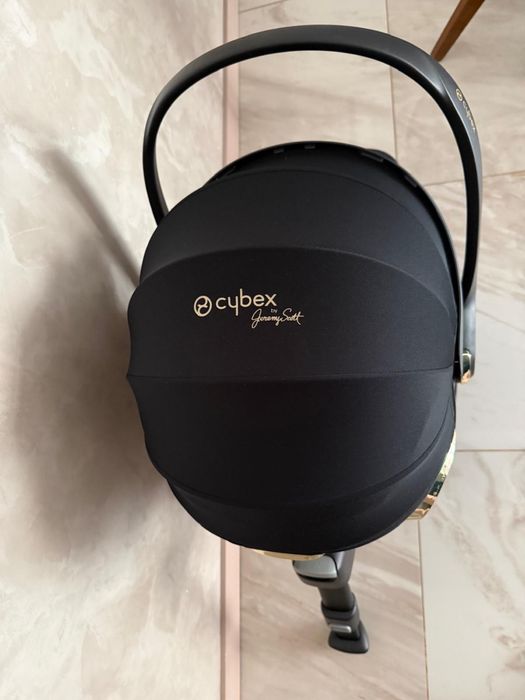Автокрісло Cybex Jeremy Scott