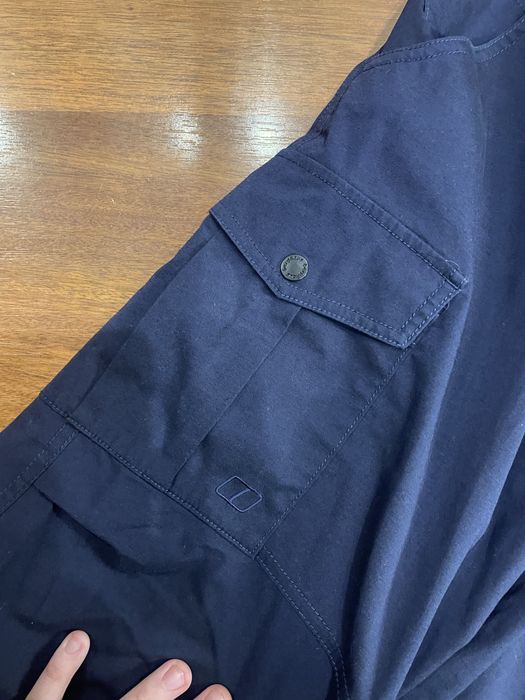 Штани бренду berghaus