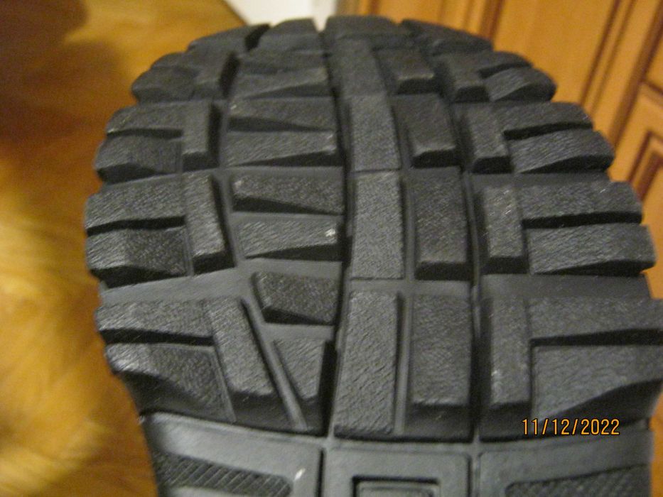 Buty zimowe nieuzywane,rozmiar 39