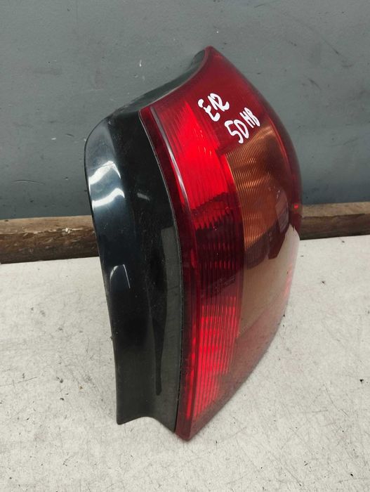 Lampa Prawy Tył Prawa Tylna Toyota Corolla E12 5D HB