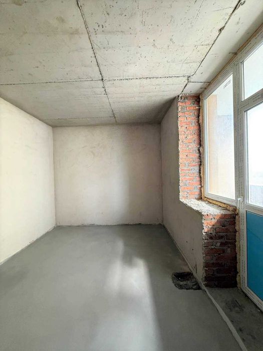 Продаж 2-кім.квартири 60,5 м2 в зданому, заселеному будинку ЖК Французький Бульвар. Індивідуальне газове опалення