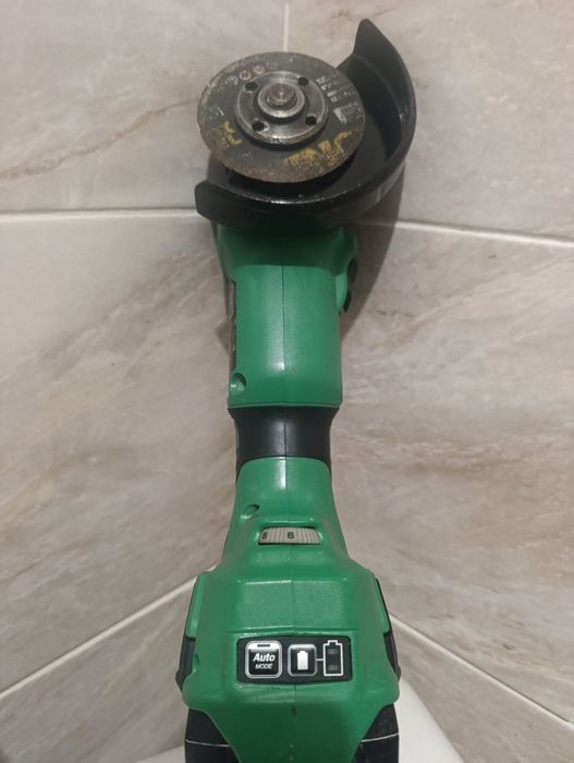 Болгарка Hitachi HiKOKI G18DBBVL