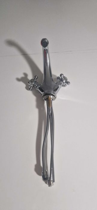 Bateria umywalkowa stojąca Retro