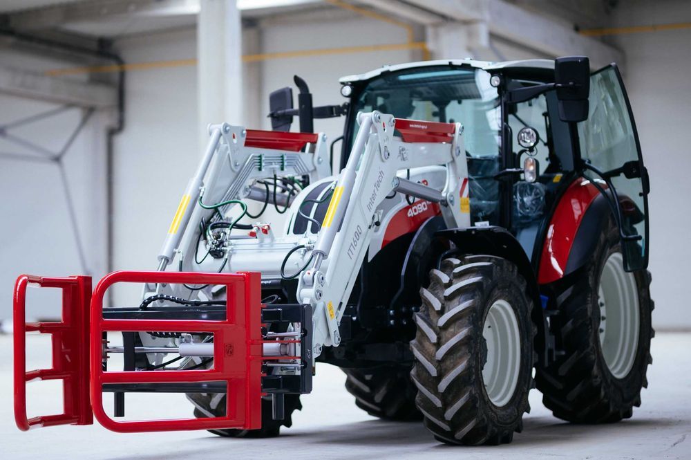 Ładowacz czołowy tur ładowacze Inter-Tech udźwig 1600