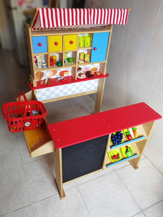 Loja de brincar em madeira Playtive + muitos acessórios