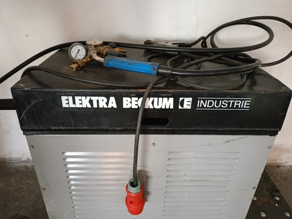 Solidna spawarka przemysłowa migomat Elektra Beckum 300 STE