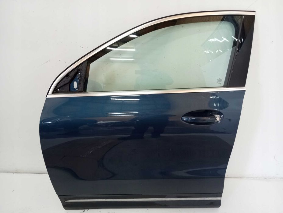 Mercedes EQA H243 мерседес 243 Дверь передняя задняя левая правая цвет