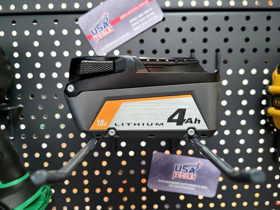 Акумулятор Gen2 MaxOutput 18В Li 4.0 Ач Ridgid/AEG R840040