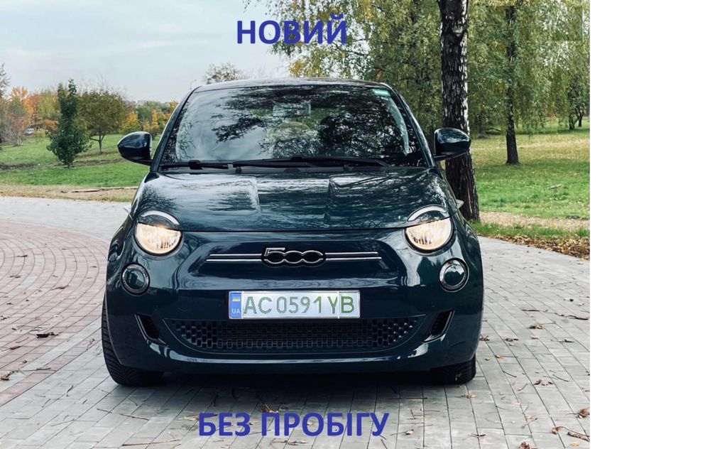 Новий Fiat 500e Abarth без пробігу