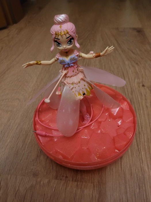 Hatchimals Pixies Crystal Flyers lalka