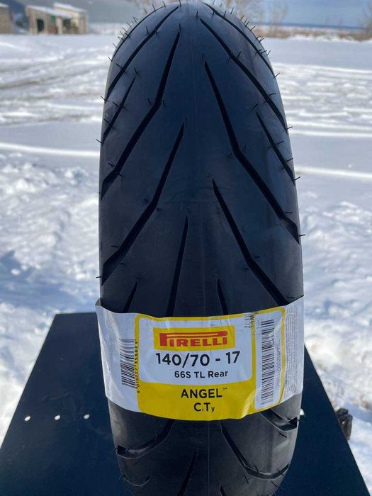 Мотошина Pirelli Angel City нова | R17 80-140мм