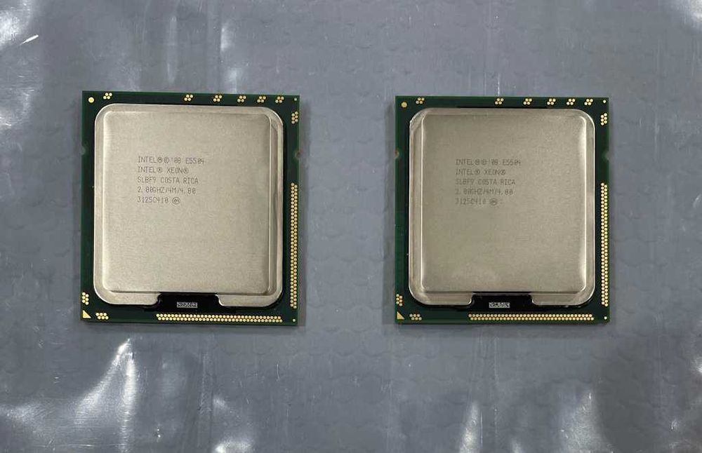 Par de processadores Intel Xeon E-550464740825869699120