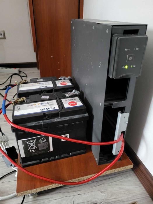 Комплект ДБЖ (ИБП) для квартири: світло, інтернет та ПК (UPS + 2 АКБ)