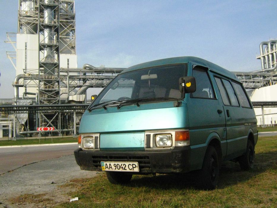 Nissan vanette  дизель 2.0