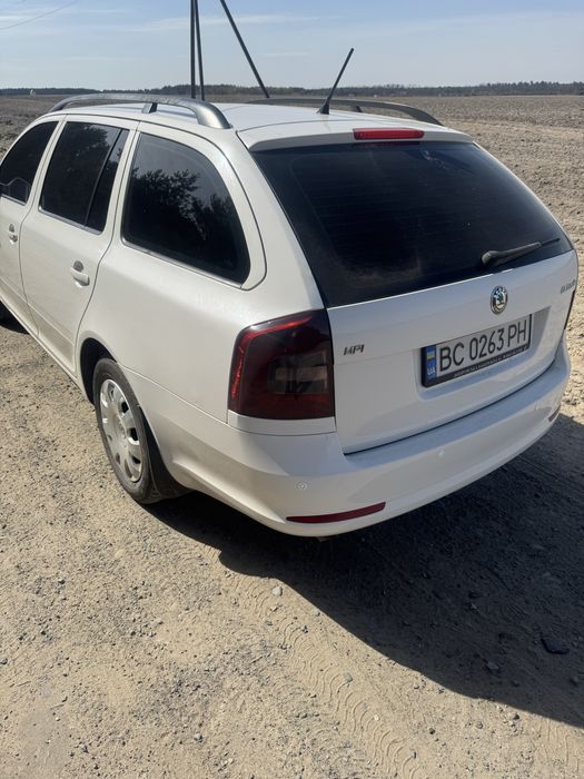 Skoda Оctavia a5 2011рік 1,6 г/б