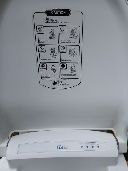 Automatyczna deska myjąca Bio Bided BB-1000 + WC kompakt