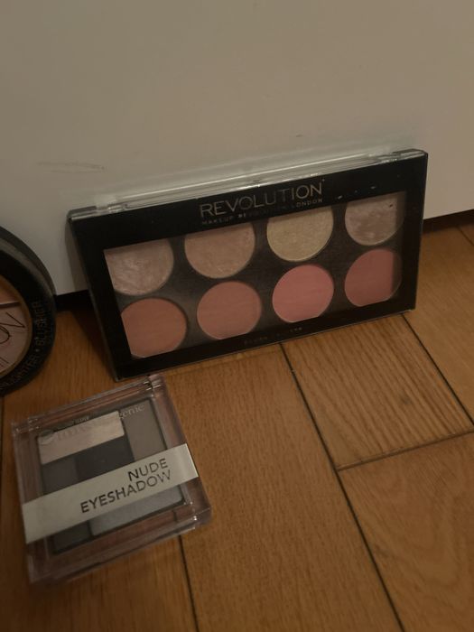 Paletki do makijazu 20zł/sztuka