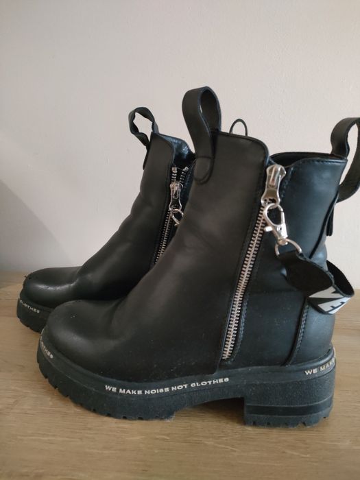 Czarne workery LOVE rozm.36