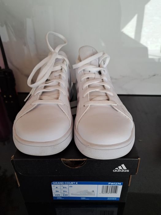 Sapatilhas adidas n.36