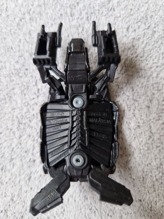 HOT WHEELS statek Batmana  / BATMOBIL
