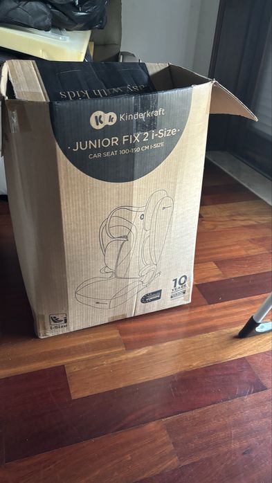Cadeira Auto KINDERKRAFT Junior Fix 2 I-Size Rocket Grey (15-36 kg - 100-150 cm - Grupo 2,3)