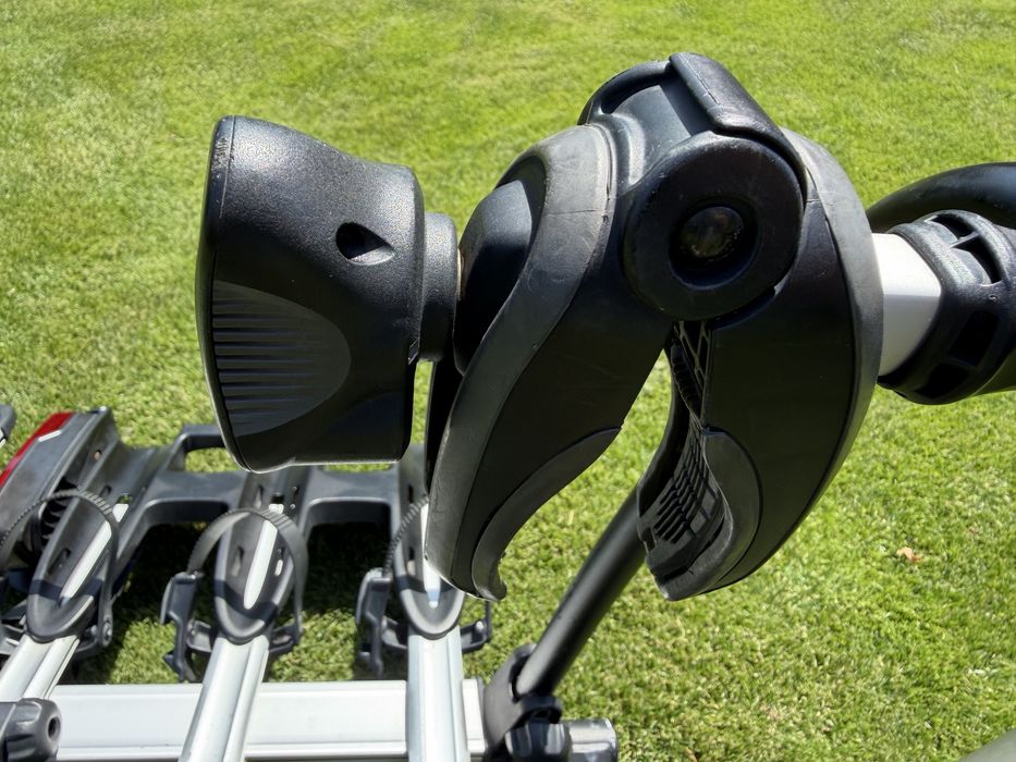 Thule Velocompact 927 na 4 rowery