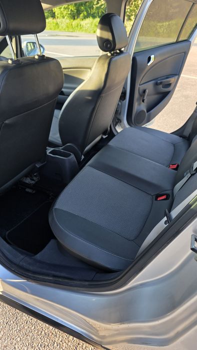 Opel Corsa D 1.3cdti 2008