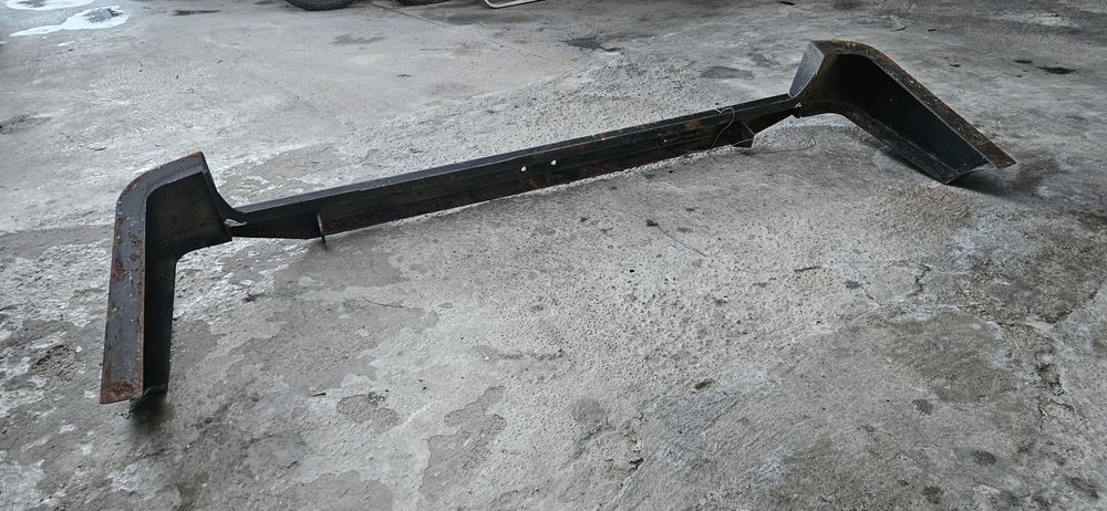 Parachoques ferro nissan patrol y61