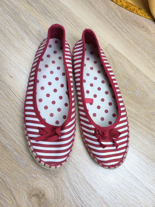 Biało-czerwone baleriny w paski espadryle 39,5