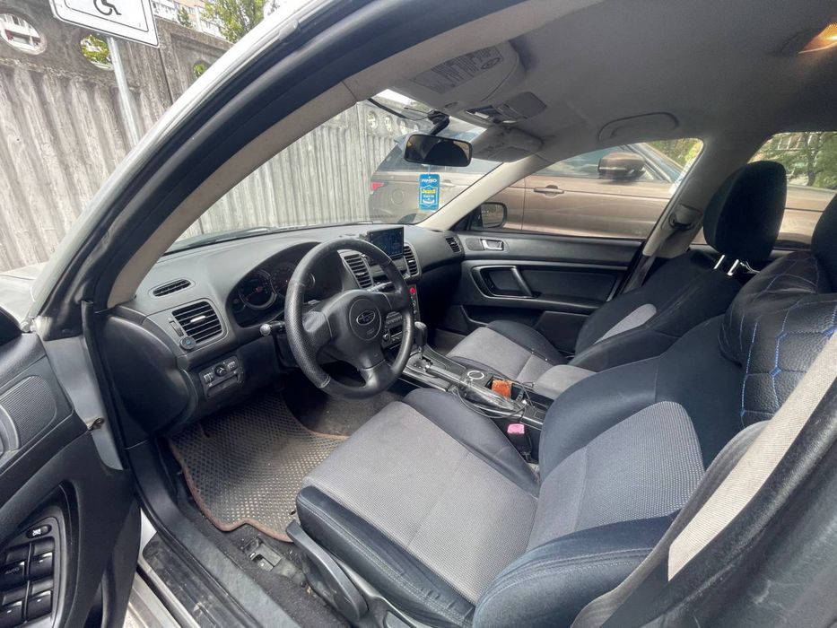 Subaru Legacy 2004, 2.5л, Газ/Бензин, АКПП — Надійне сімейне авто, CarPlay, Автозапуск
