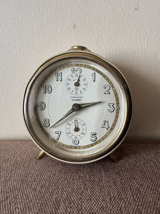 Годинник будильник Junghans Часы Маяк