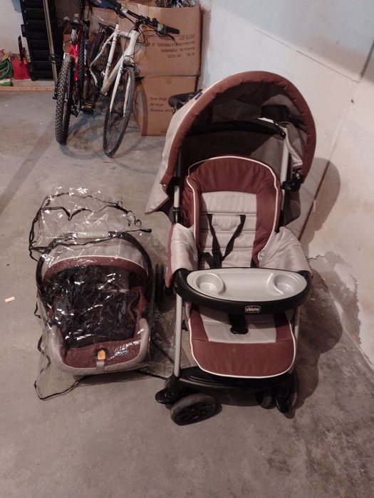 Vendo carrinho de bebe completo con ovo