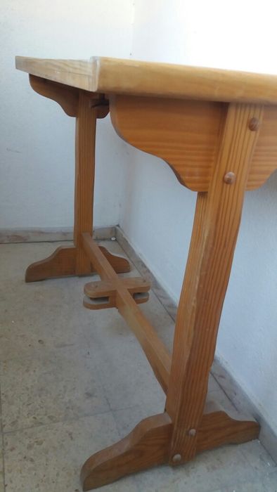 Mesa de cozinha em pinho 100 m por 45 cm